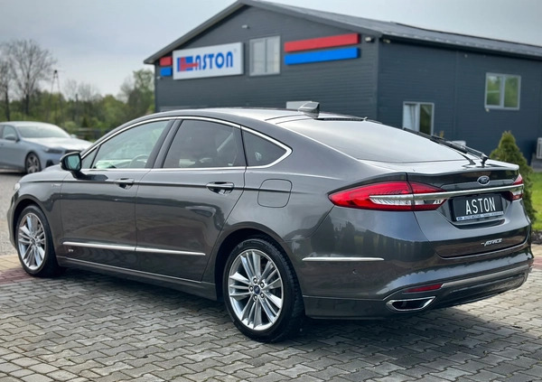 Ford Mondeo cena 109700 przebieg: 117000, rok produkcji 2020 z Brok małe 781